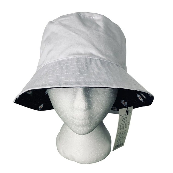 Alice + Olivia Reversible Daisy Bucket Hat Womens Size O/S Canvas NWT $65 - Picture 7 of 11